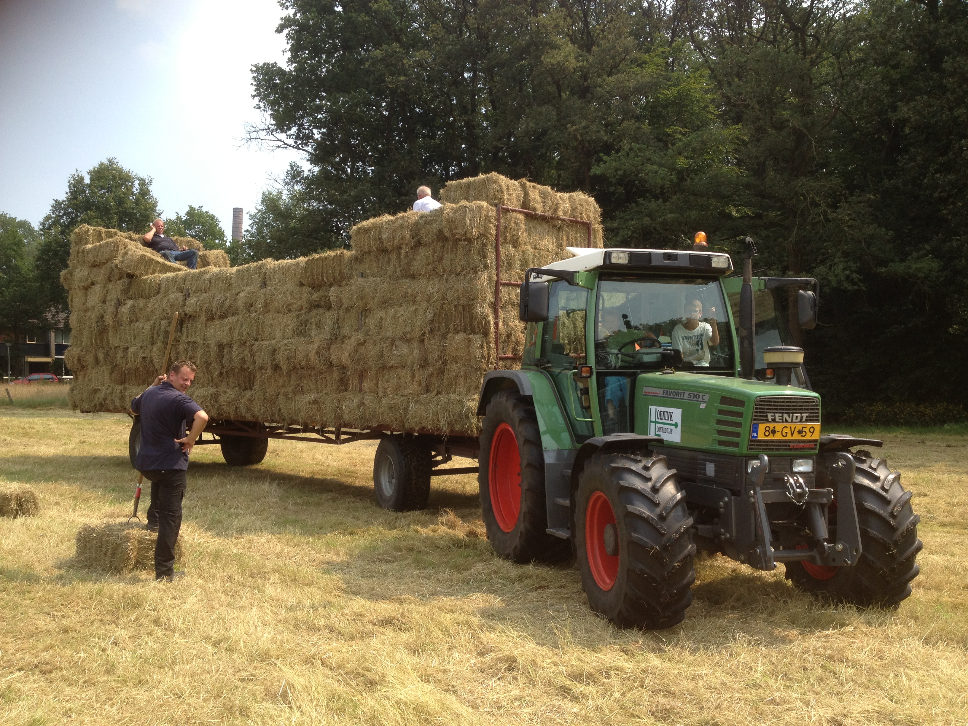 Hooibalen transport